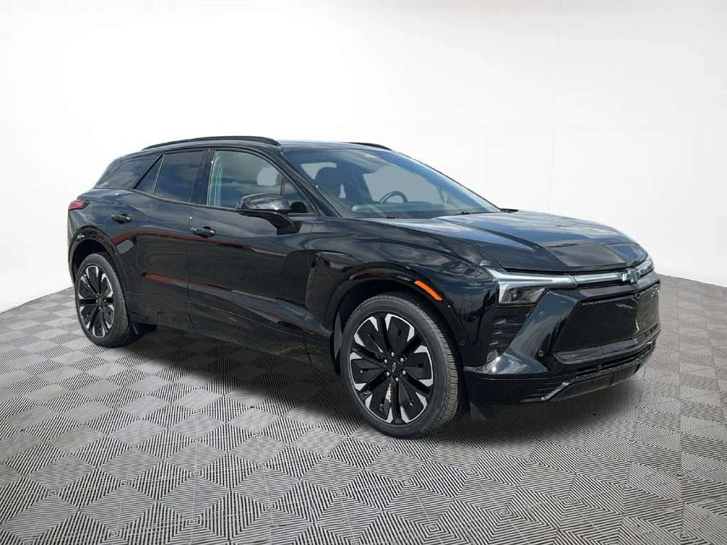 Used 2026 Black Chevrolet RS image 4