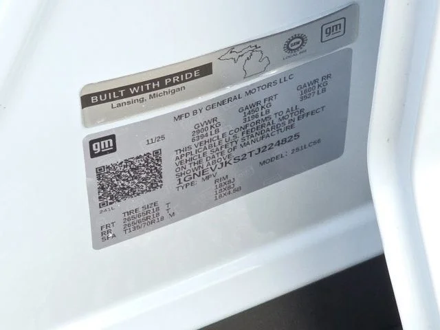 Used 2026 White Chevrolet Z71 image 38