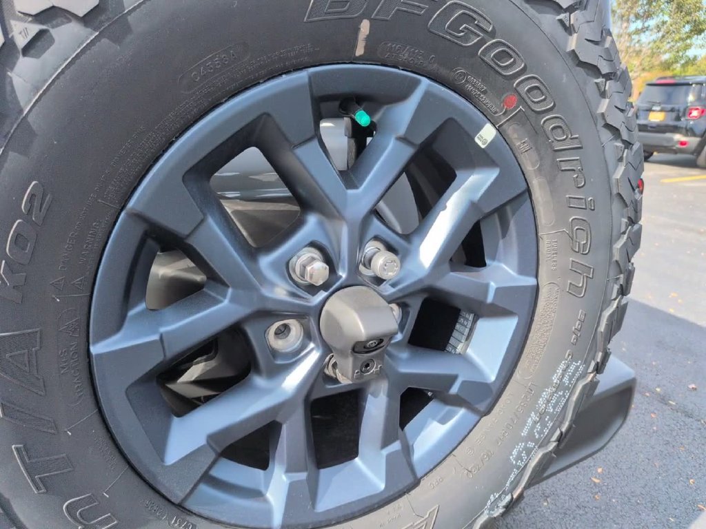 New 2026 Bright White Clearcoat Jeep Sport S image 7