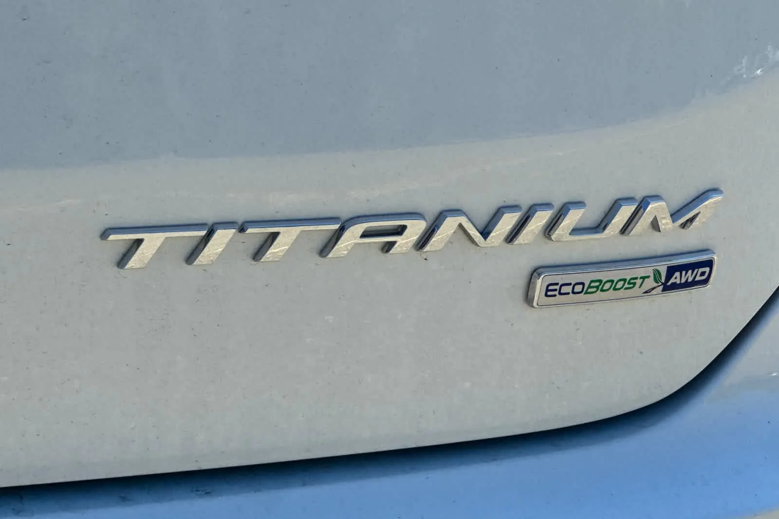 Used 2020 Star White Metallic Tri-Coat Ford Titanium image 7