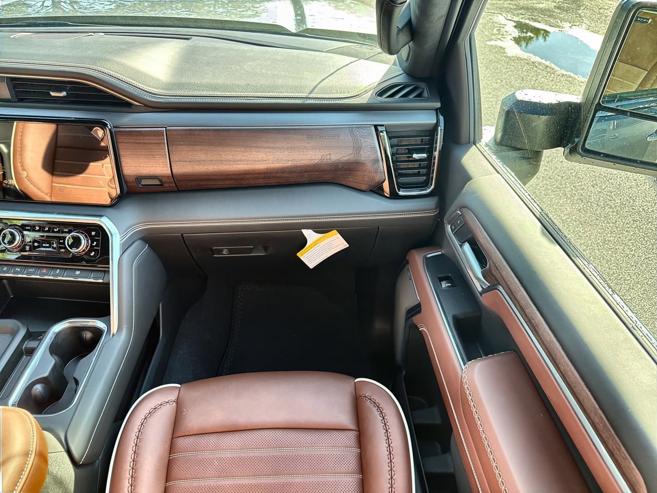2026 GMC Sierra 3500HD Denali Ultimate - Photo 24