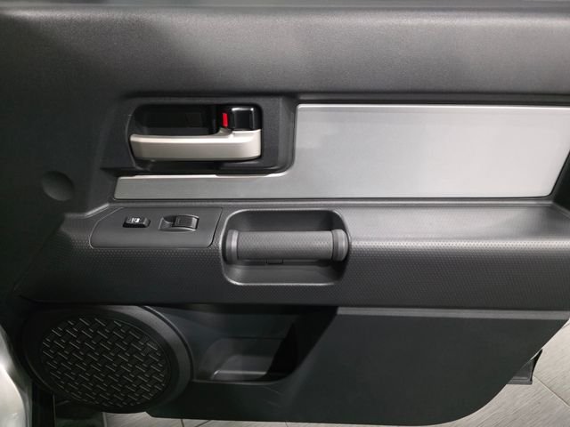 Used 2007 Silver Toyota Base image 13