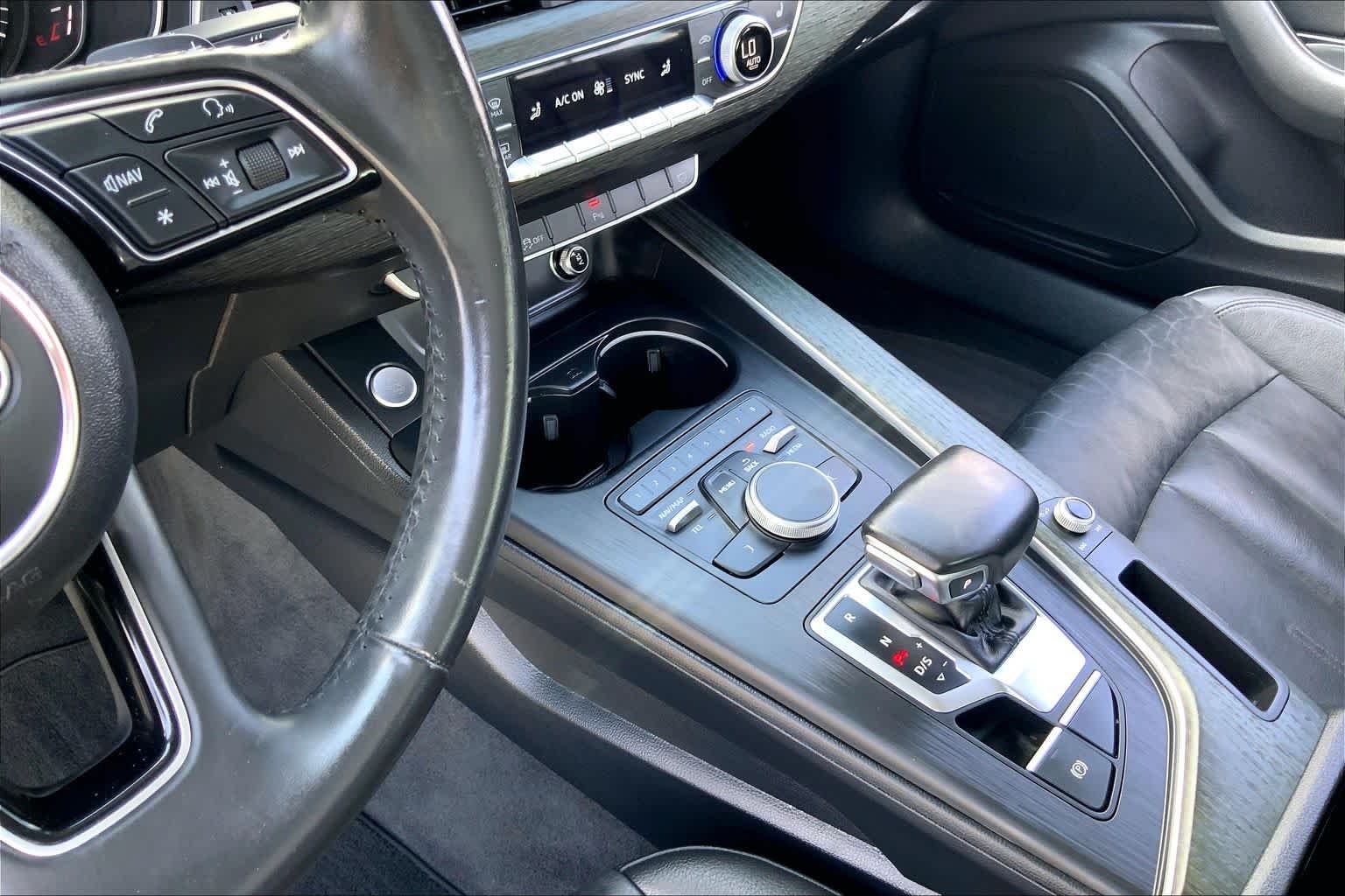 Used 2019 Florett Silver Metallic Audi Titanium Premium image 16