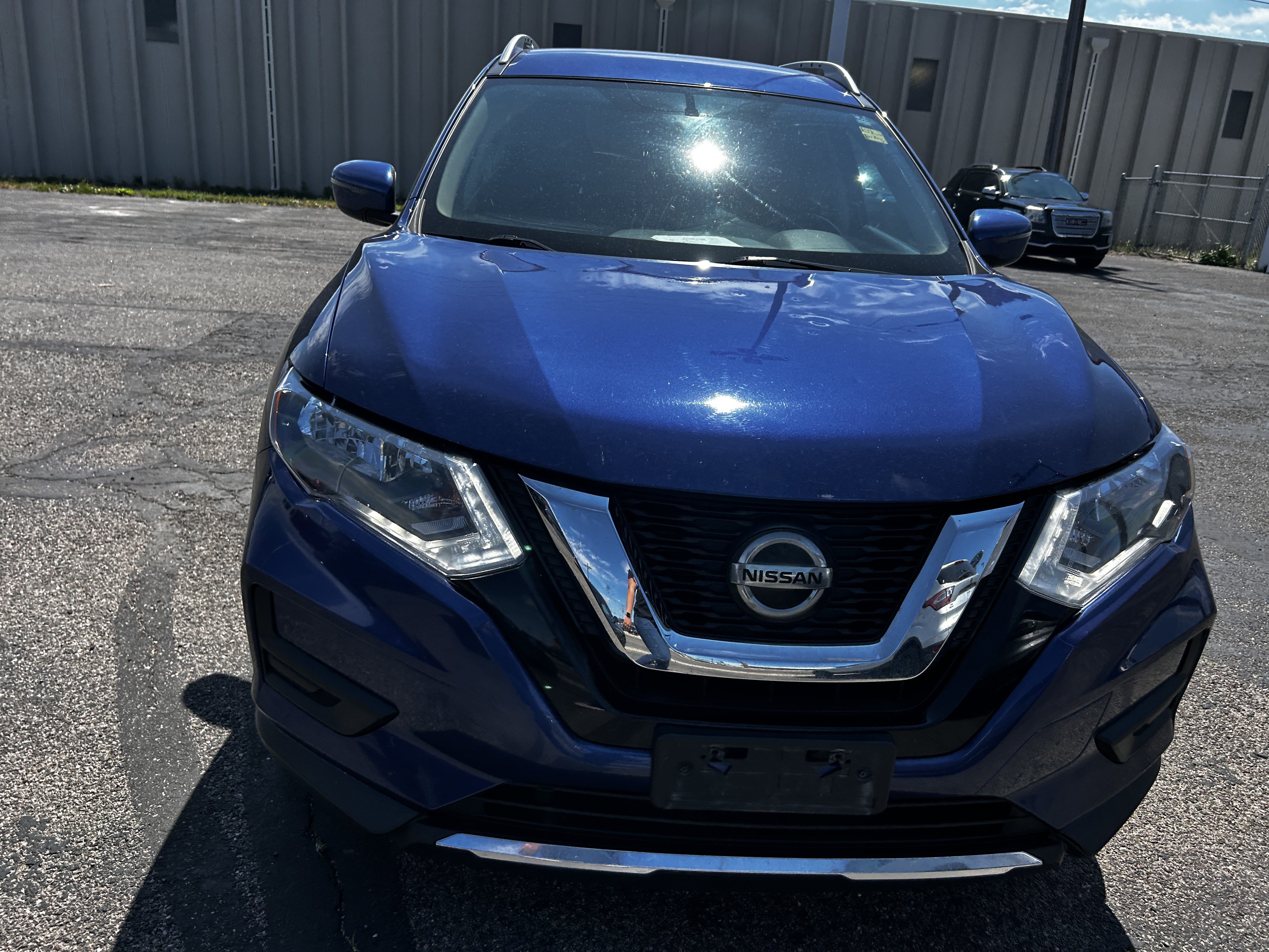 2018 Nissan Rogue SV - Photo 8