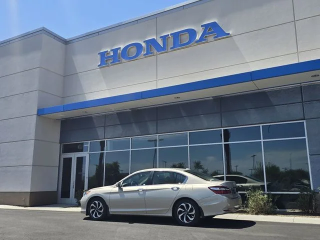 Certified Used 2016 Champagne Frost Pearl Honda EX-L image 20