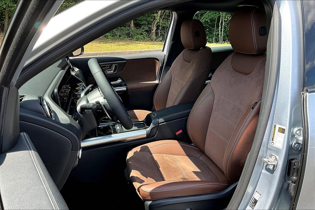 2026 Mercedes-Benz GLA AMG GLA 35 - Photo 23