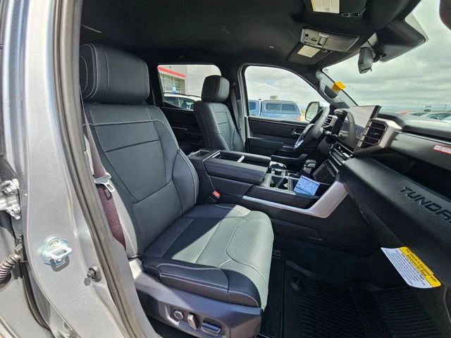 2026 Toyota Tundra SR5 - Photo 25