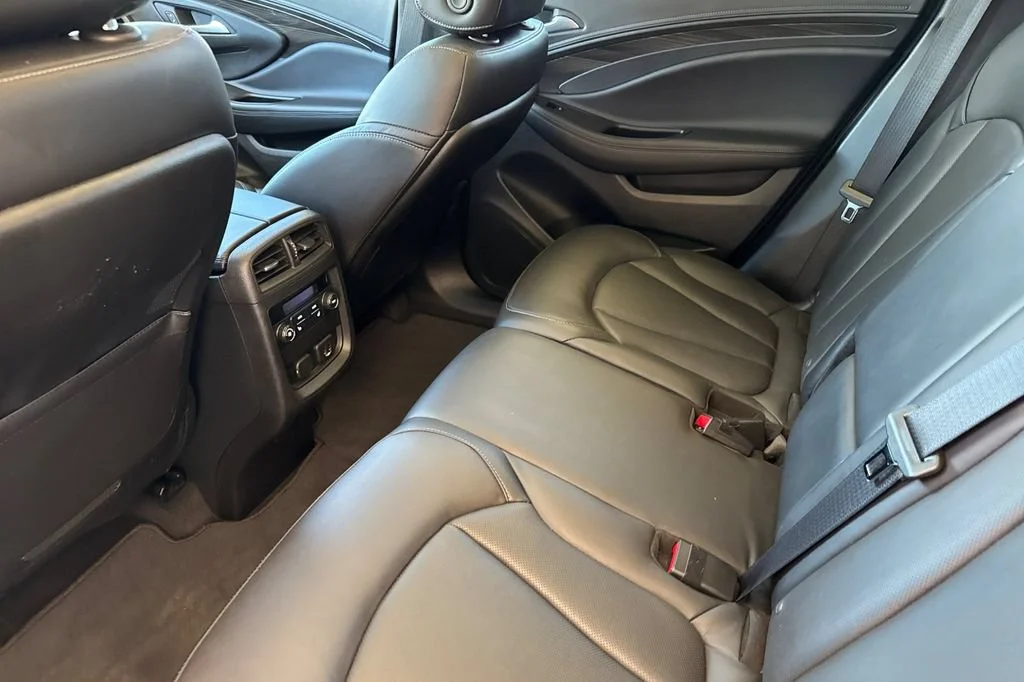 2019 Buick Envision Premium II - Photo 12