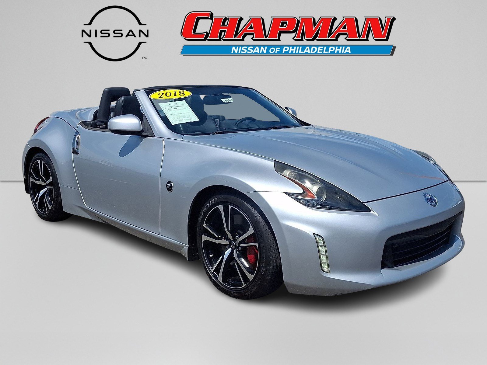 2018 Nissan 370Z Roadster Touring Sport | CarEdge | CarEdge