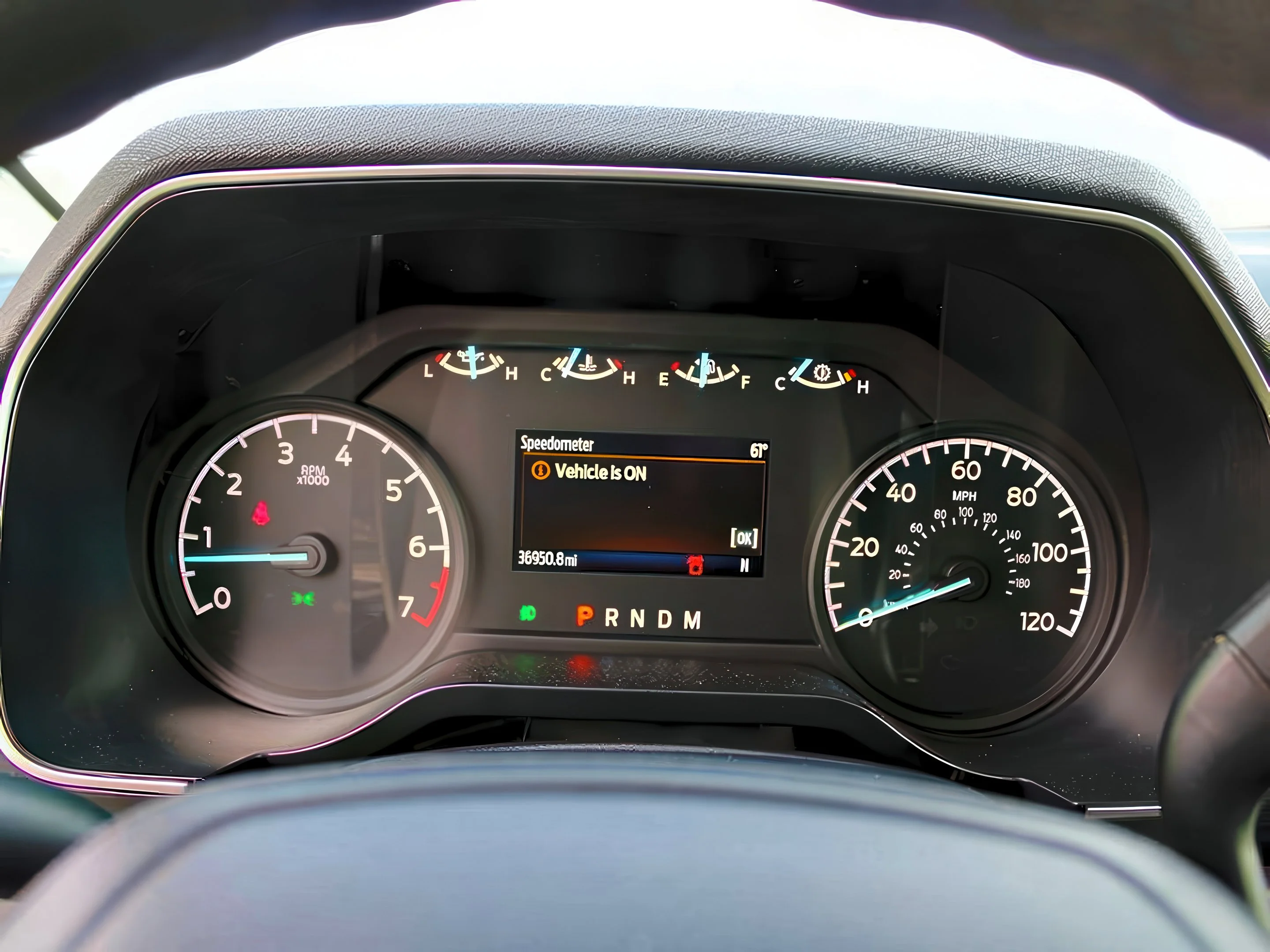 2023 Ford F-150 XLT - Photo 17