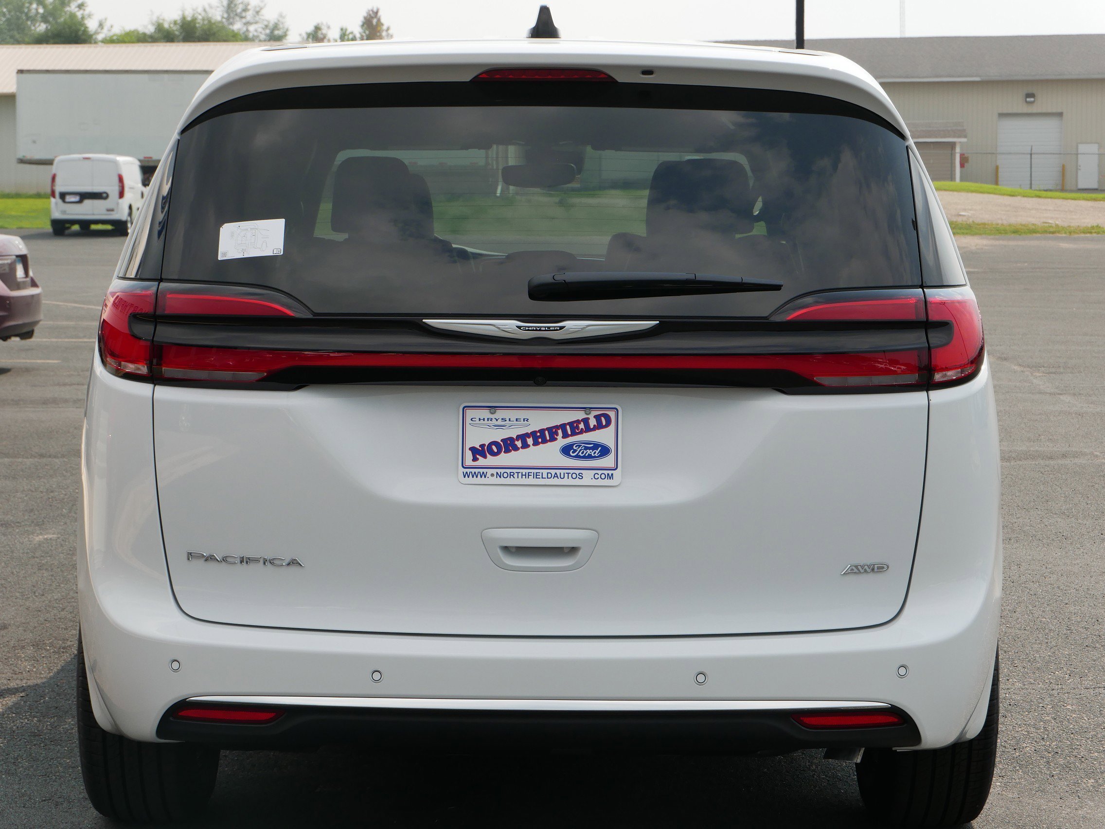 2025 Chrysler Pacifica Select - Photo 7