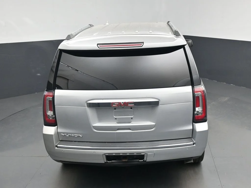 Used 2020 Silver GMC Denali image 25