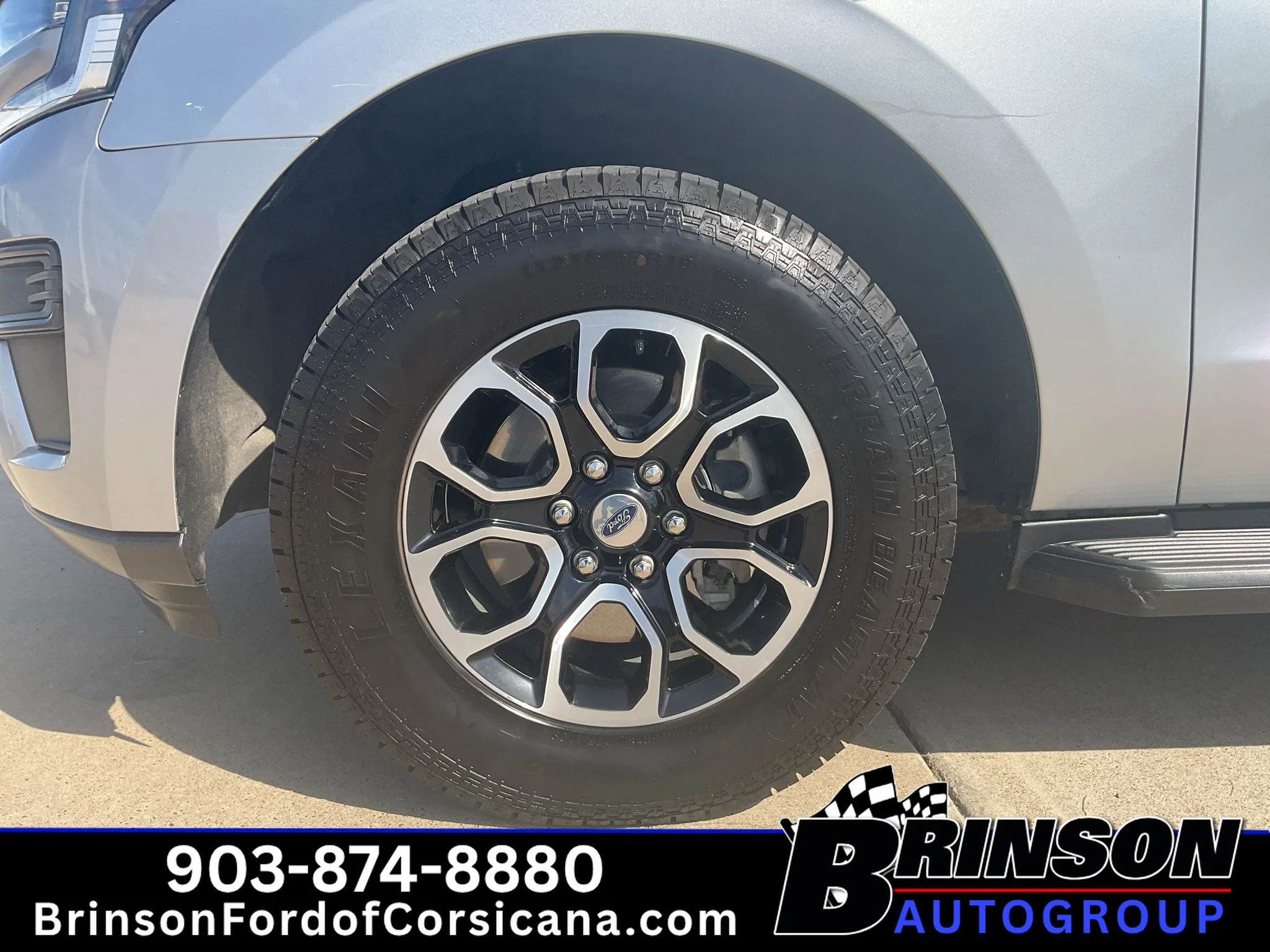 Used 2023 Iconic Silver Metallic Ford XLT image 16