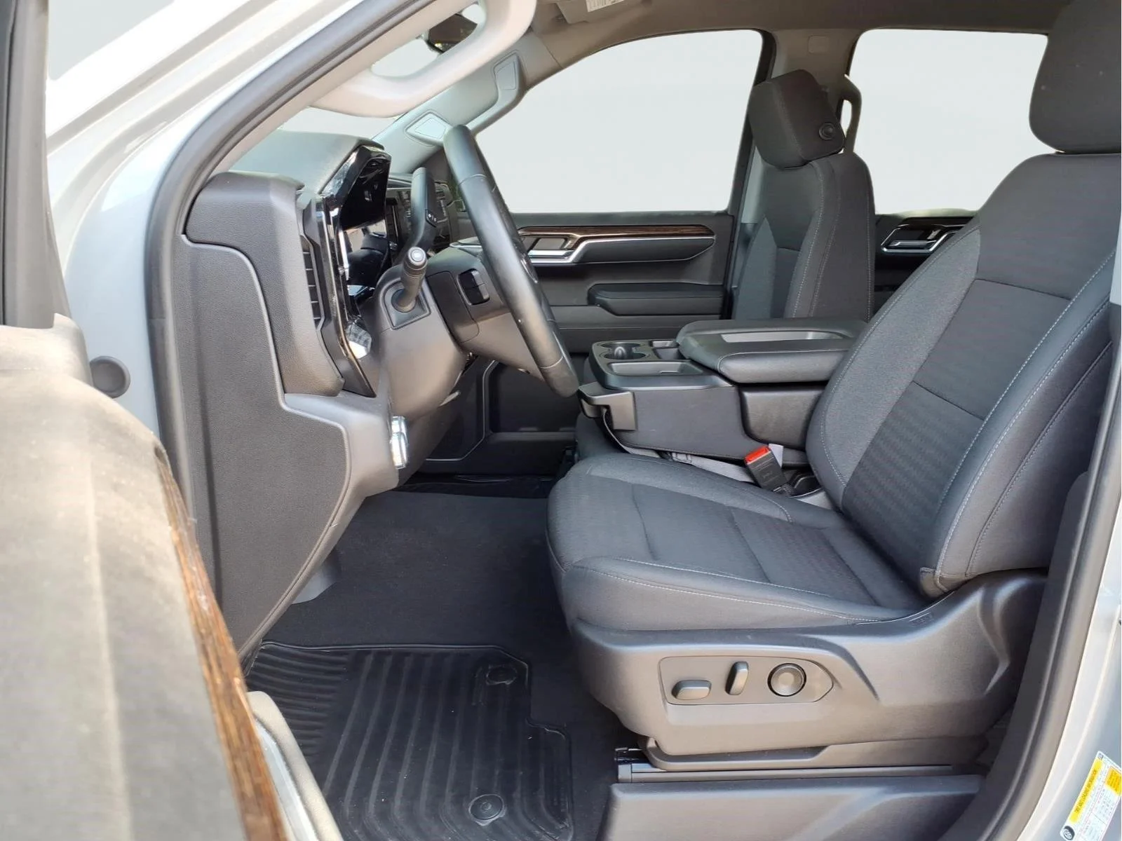 Used 2024 Thunderstorm Gray GMC Elevation image 17