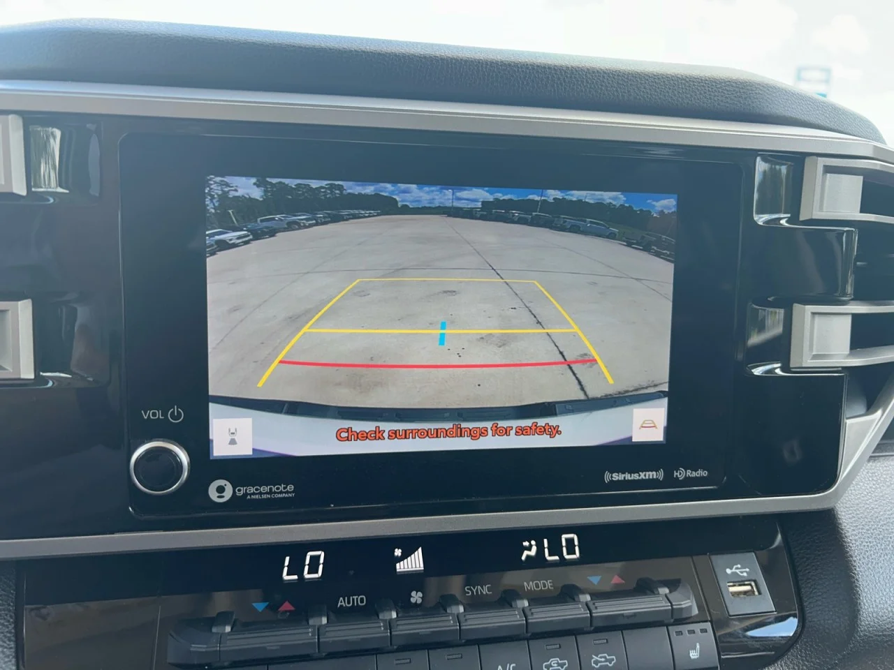 Used 2023 White Toyota SR5 image 11