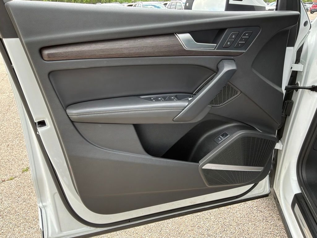 Used 2024  Audi 45 S line Premium image 13