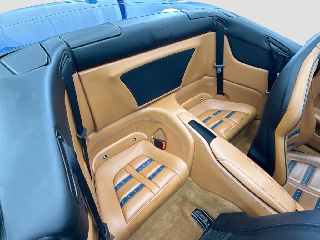 Used 2015 Blu California Ferrari T image 28
