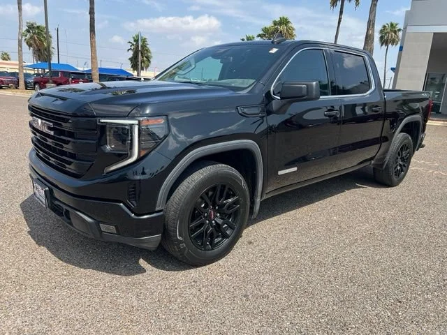 Used 2022 ONYX BLACK GMC Elevation image 3