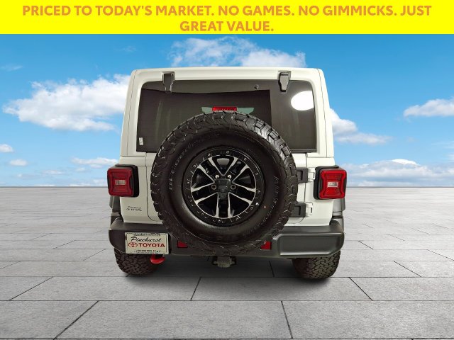 Used 2025 White Jeep Rubicon image 7