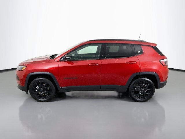 Used 2026 Red Jeep Latitude image 4