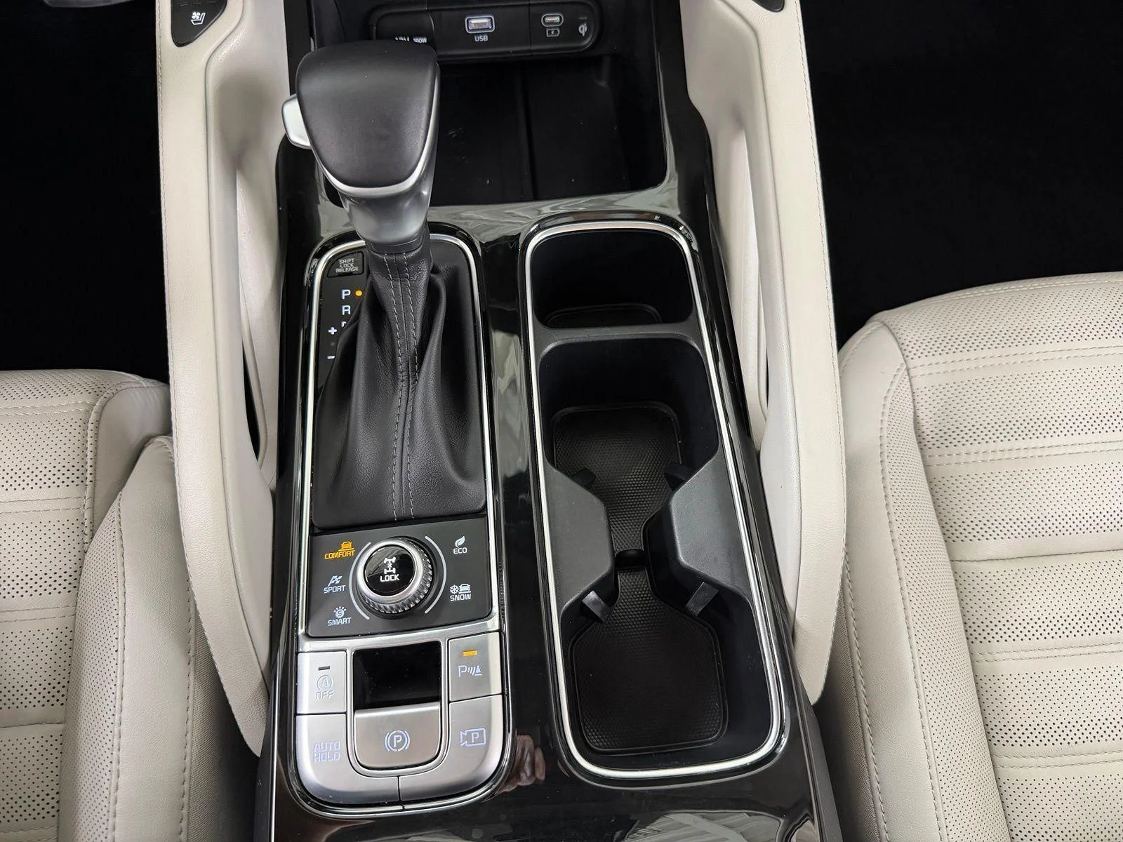 Used 2023 Glacial White Pearl Kia SX-Prestige image 22