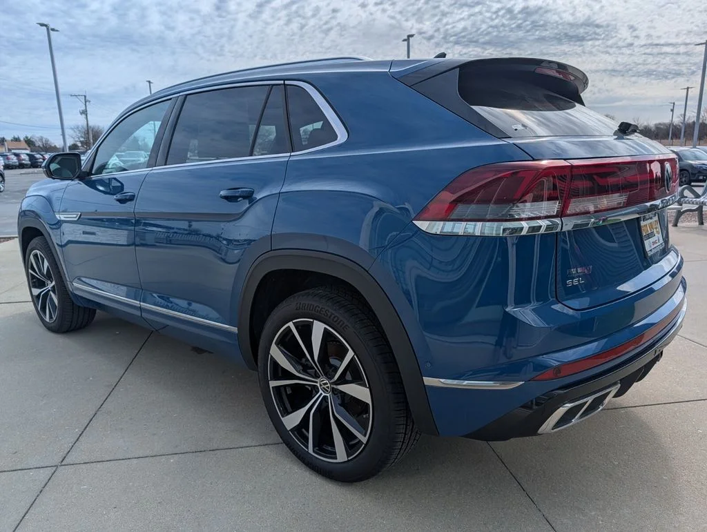 2026 Volkswagen Atlas Cross Sport SEL Premium R-LINE - Photo 7