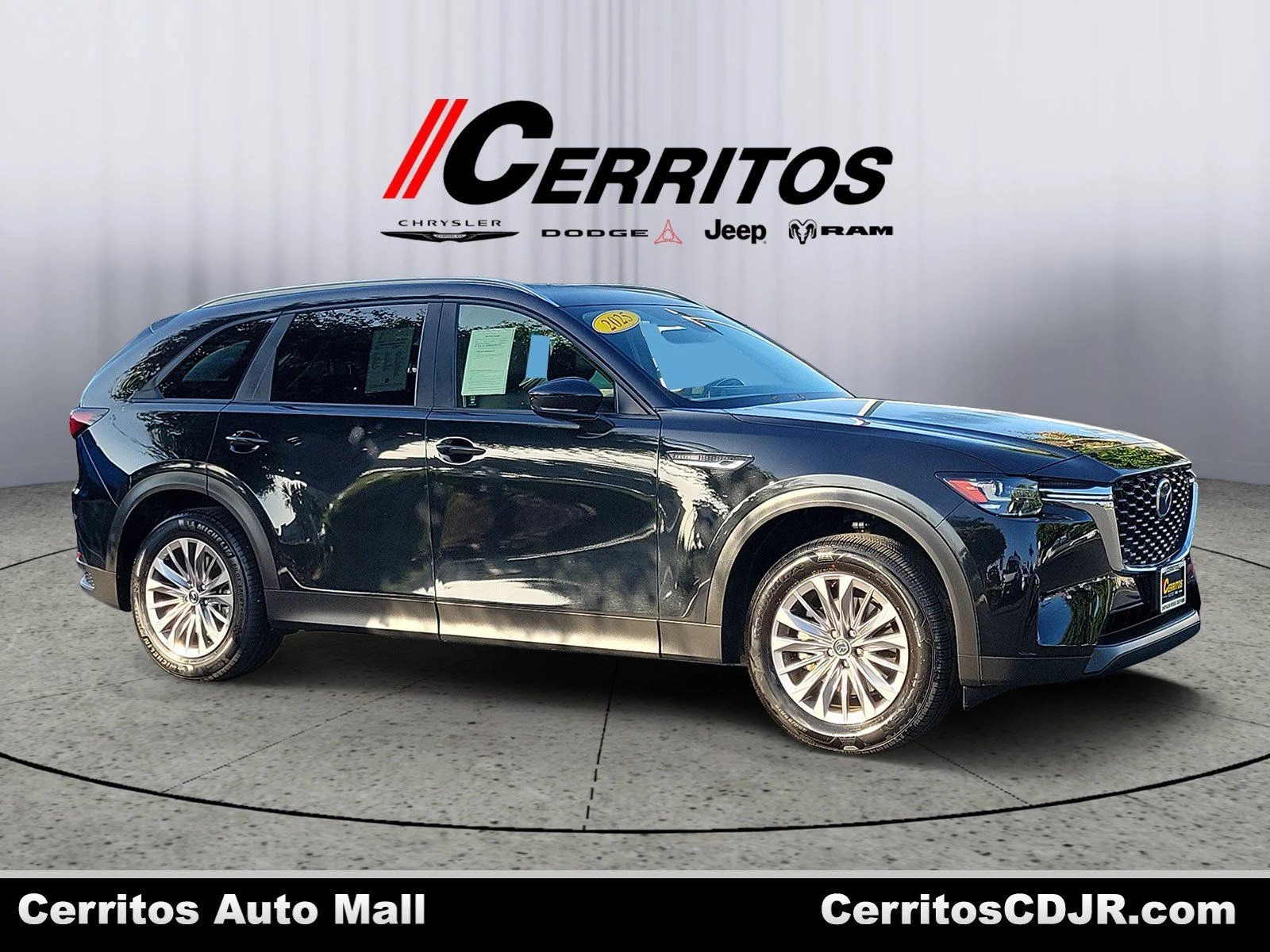 Used 2025 Black Mazda 3.3 Turbo Select image 1