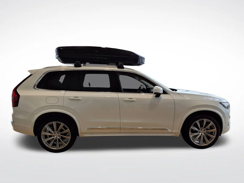 2026 Volvo XC90 Plus - Photo 8