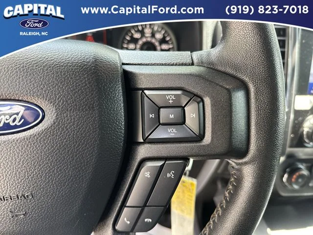 Used 2020 Black Ford XLT image 23