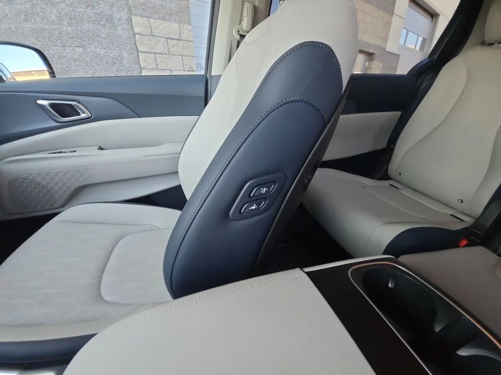 Used 2026 White Kia EX image 36