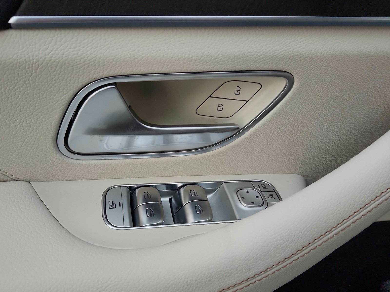 New 2027 Twilight Blue Metallic Mercedes-Benz GLE 350 4MATIC® SUV image 22