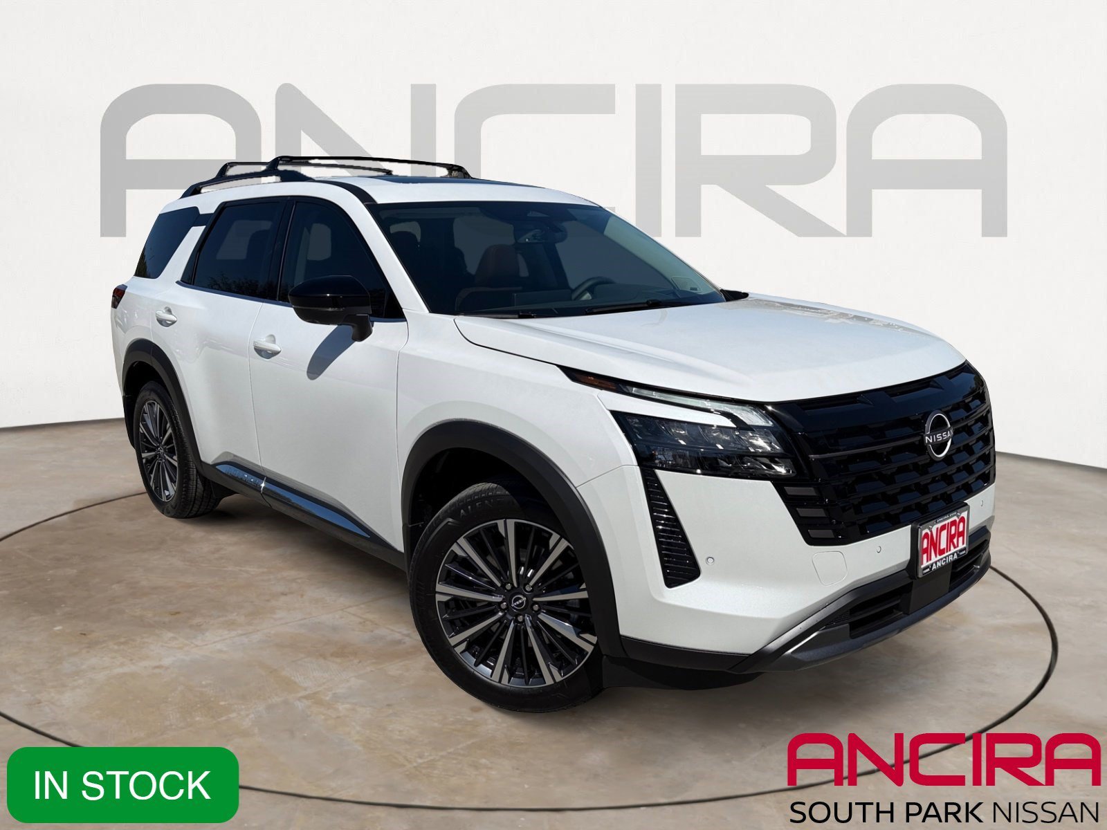 New 2026 Everest White Pearl Tricoat Nissan Platinum image 1