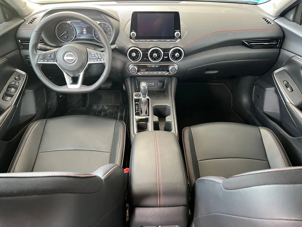 Used 2025 Gray Nissan SR image 12