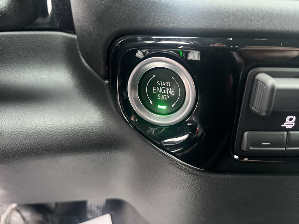 2025 Chevrolet Silverado 1500 LT - Photo 29