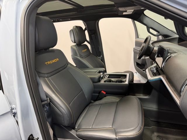 New 2026 Glacier Gray Metallic Tri-Coat Ford Tremor® image 26