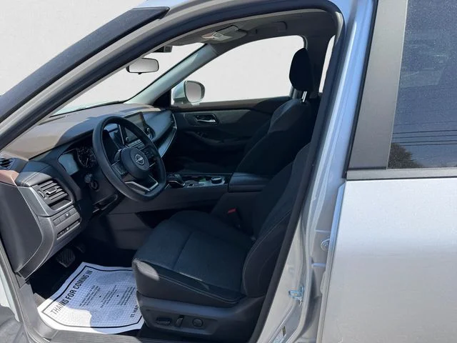 Used 2023 Brilliant Silver Metallic Nissan SV image 9