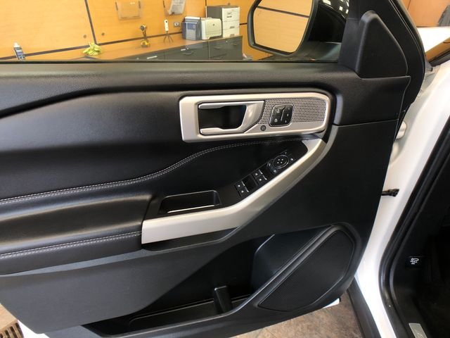 Certified Used 2022 White Metallic Ford Limited image 12
