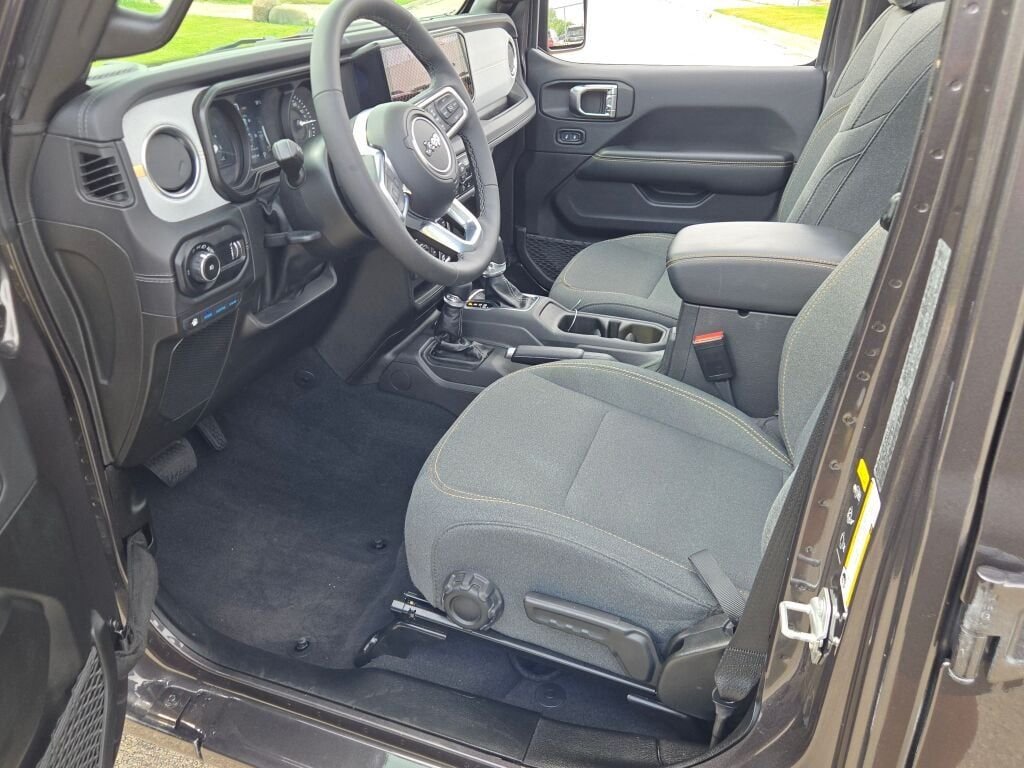 Certified Used 2025 Gray Jeep Sahara 4xe image 20