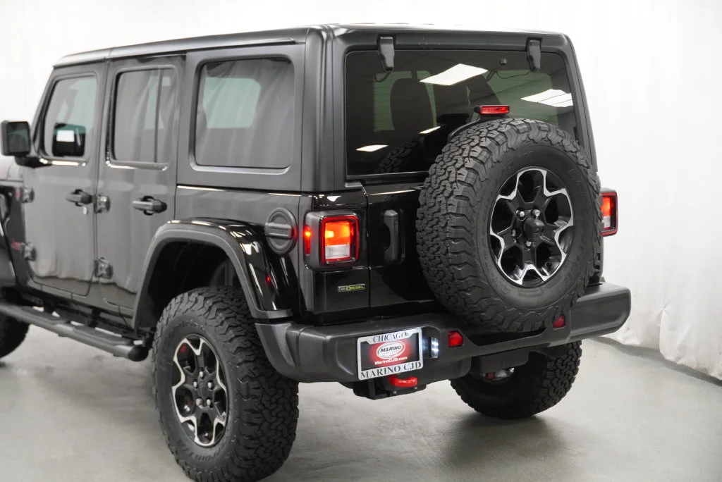 Certified Used 2023 Black Jeep Rubicon image 16