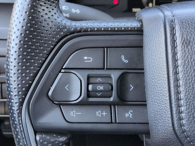 2025 Toyota Tacoma SR - Photo 22