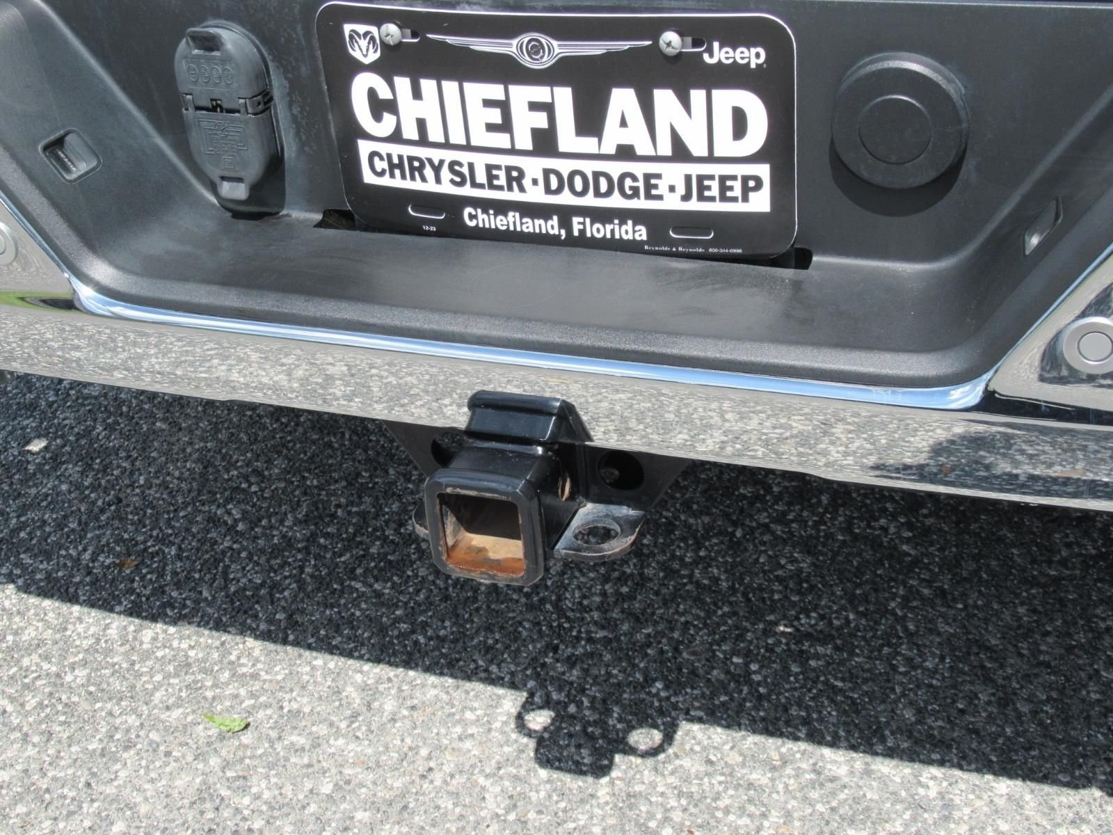 Used 2021 White Chevrolet LTZ image 32