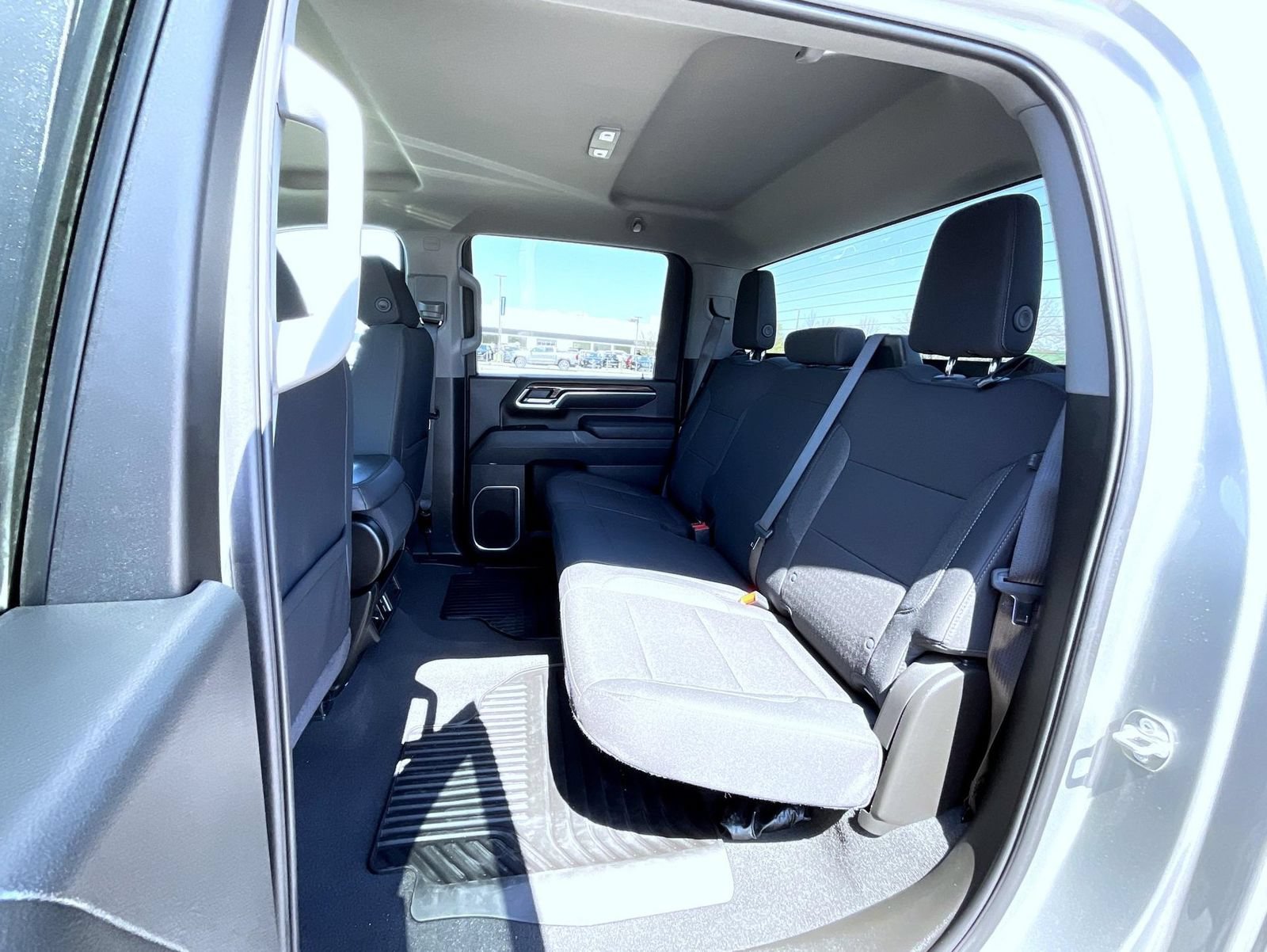 2025 Chevrolet Silverado 2500HD LT - Photo 22