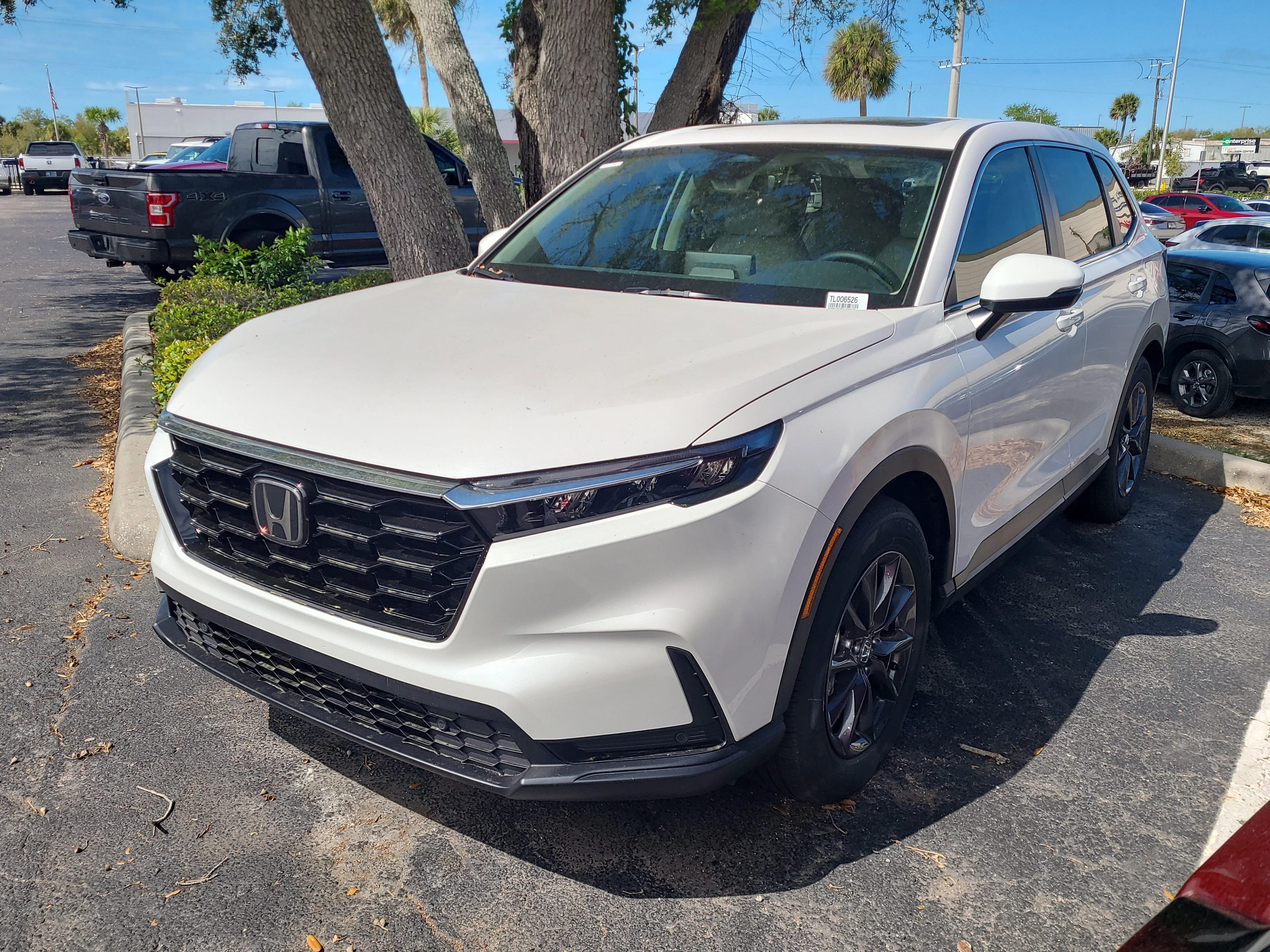 Used 2026  Honda EX-L image 2