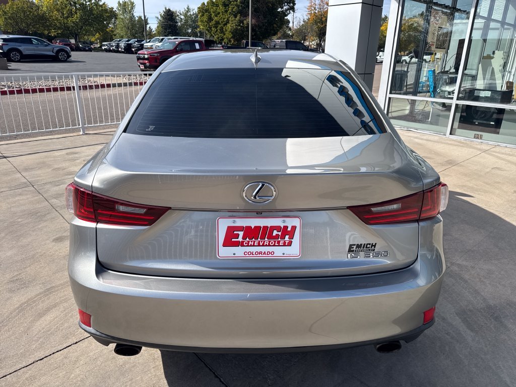 Used 2014 Atomic Silver Lexus 4DR SDN RWD image 4