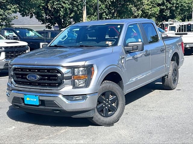 Used 2023 Silver Ford XLT image 2