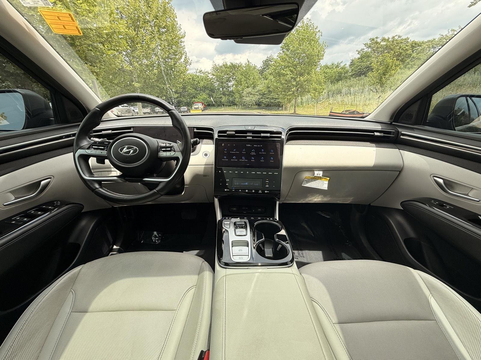 Used 2022 Portofino Gray Hyundai Limited image 23