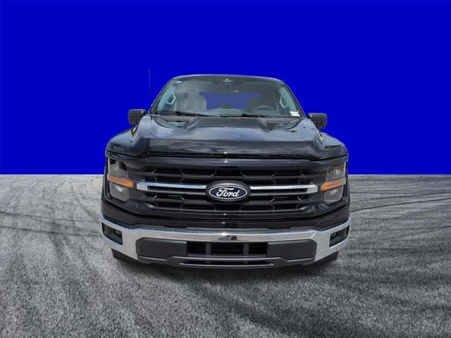 New 2026 Agate Black Metallic Ford XLT image 9