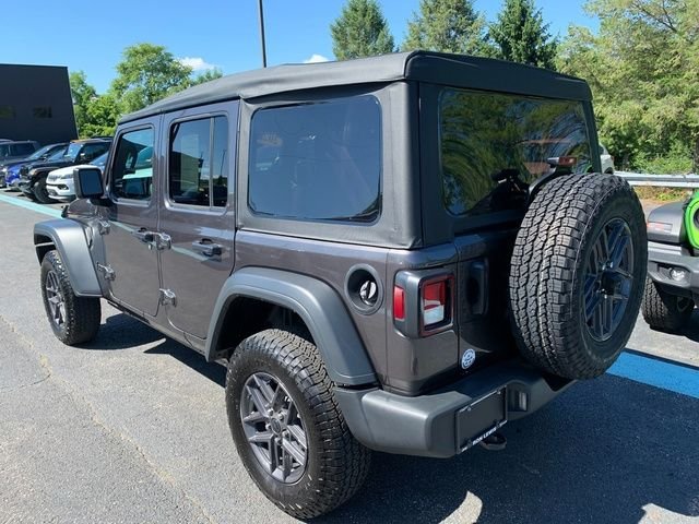 Certified Used 2025 Gray Jeep Sport S image 3