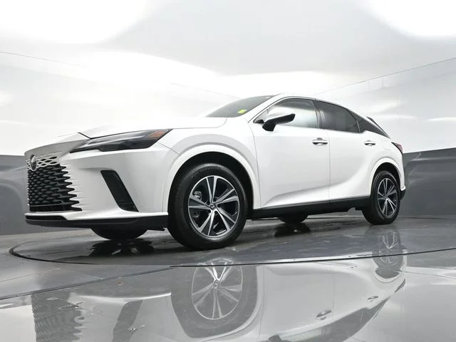 Used 2024 White Lexus 350 image 47