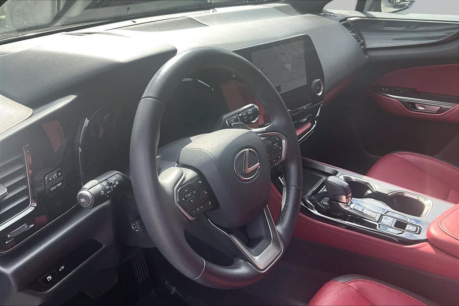 Used 2025 Atomic Silver Lexus Premium image 17